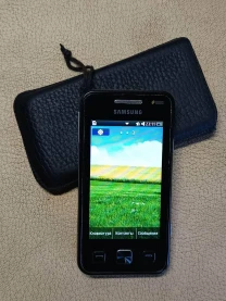 Мобильный телефон Samsung GT-C6712  —   на 2  SIM-кары.