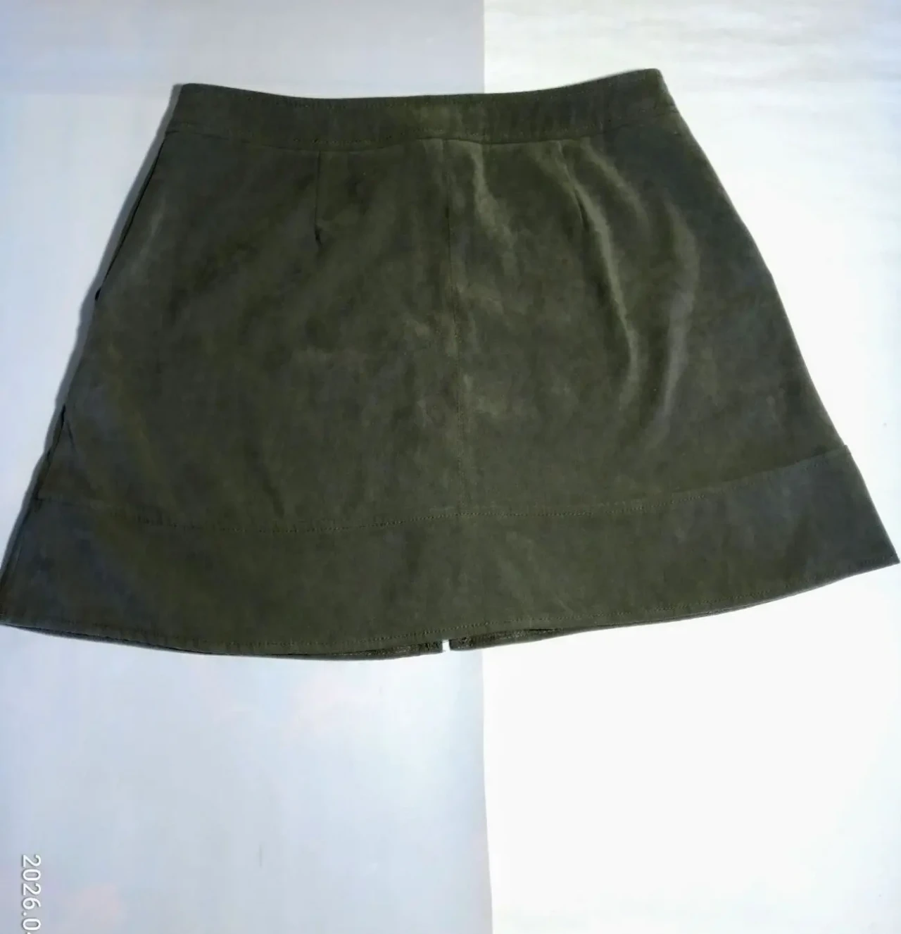 Мини юбка зеленая хаки 10 с м, молния, карманы, трапеция, Select, мягкая 4