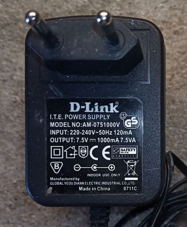 Маршрутизатор D-LINK DGS-1005D 2