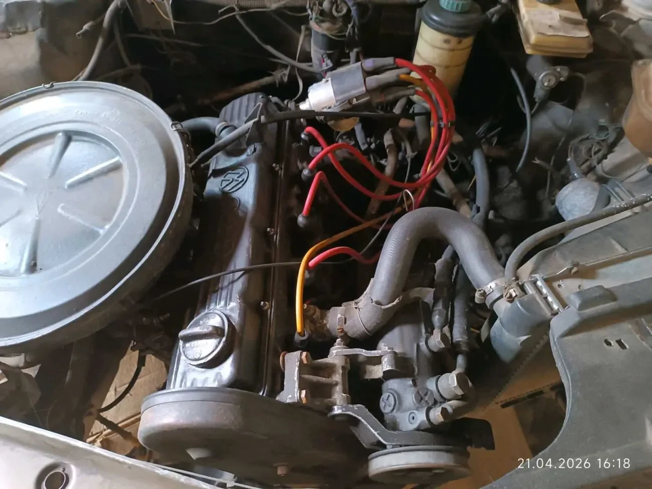 Запчастини Audi 100 C3 10