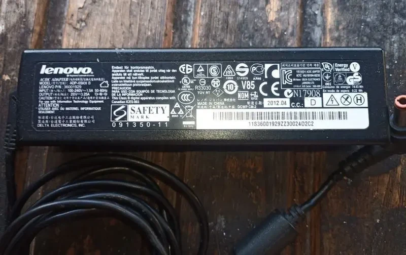 Блок живлення Lenovo ADP-65KH B 3
