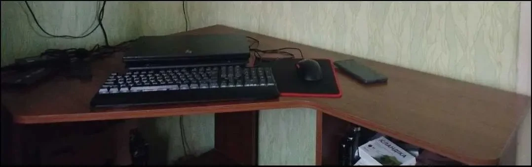 стол письменный угловой 2