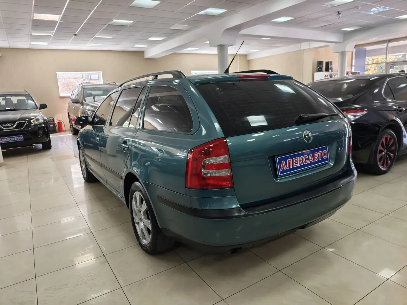 Skoda Octavia Combi 1.6i 16V 6АКПП 2007 р.в. (115 к.с.) 4
