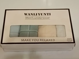 Продам набір чоловічих трусів боксерів WANLIYUNTI 4 шт. , безшовні, нові в коробці