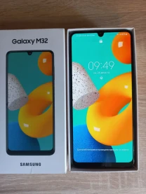 Смартфон Samsung Galaxy M-32 в отличном состоянии.