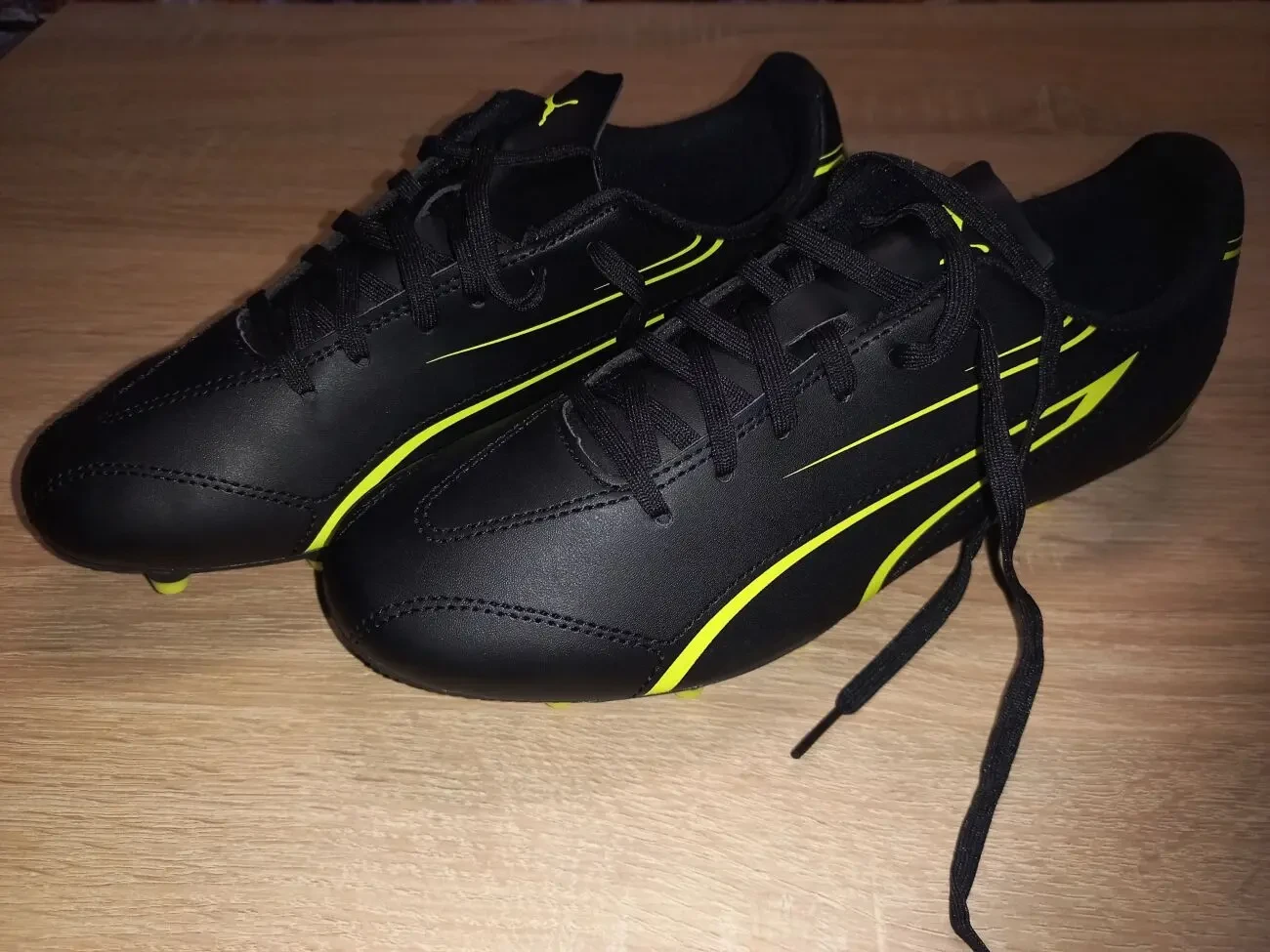 Новые оригинальные бутсы Puma.