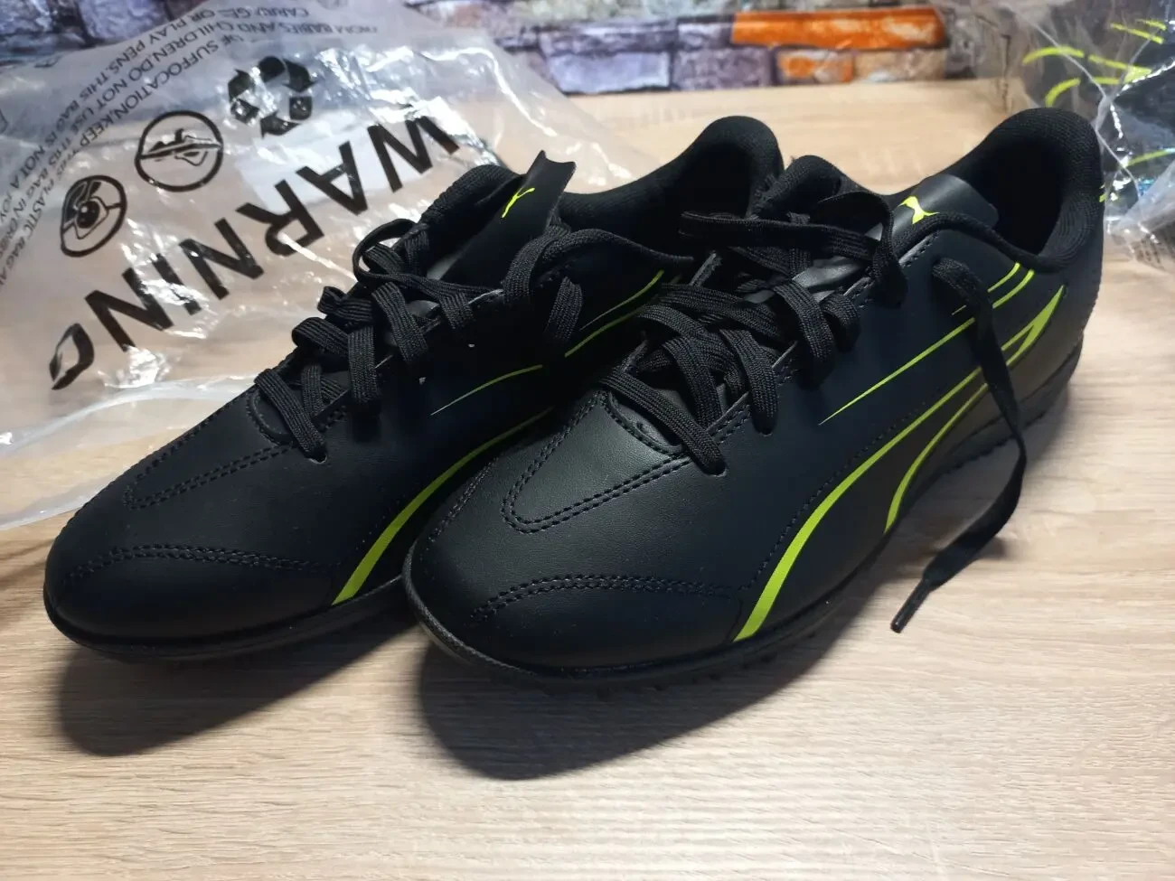 Сороконожки Puma, оригінал. Нові.