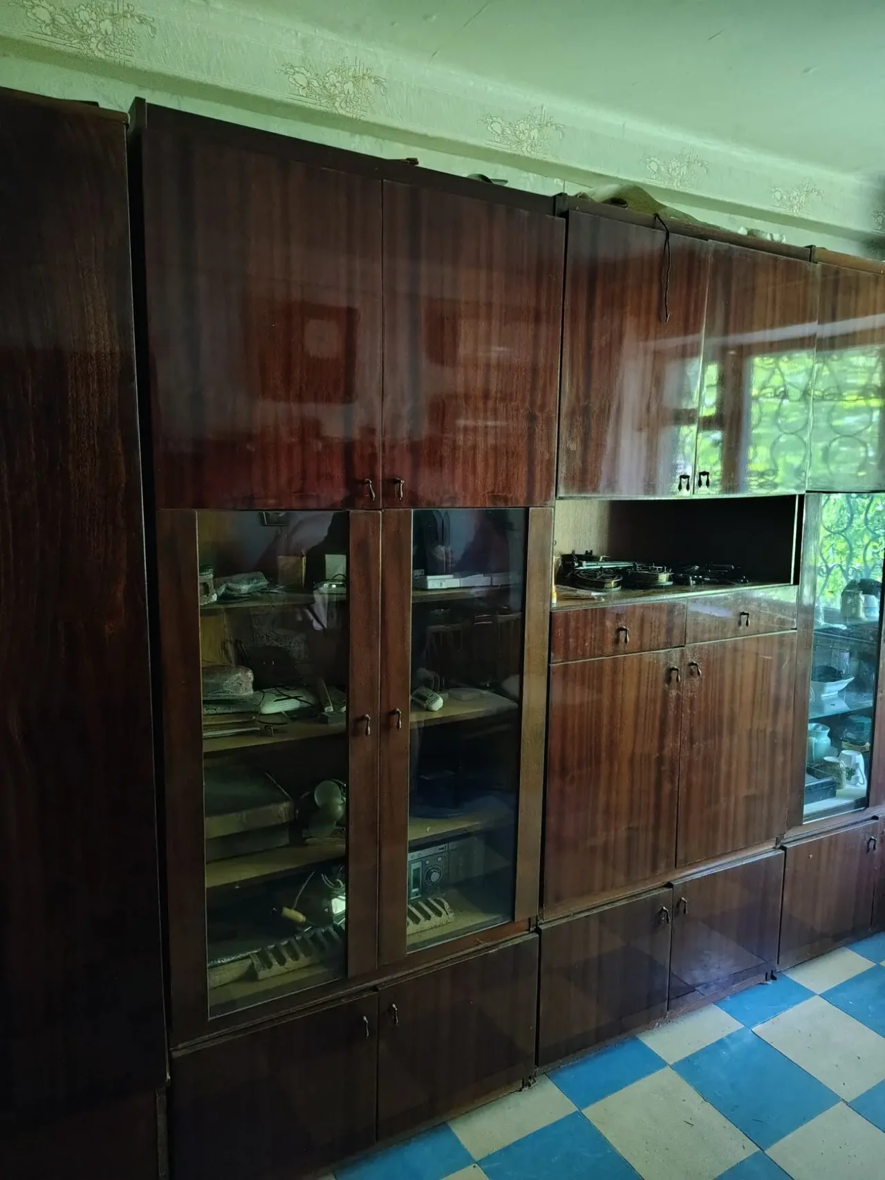 Продам 1 кімнатну квартиру на Черемушках.