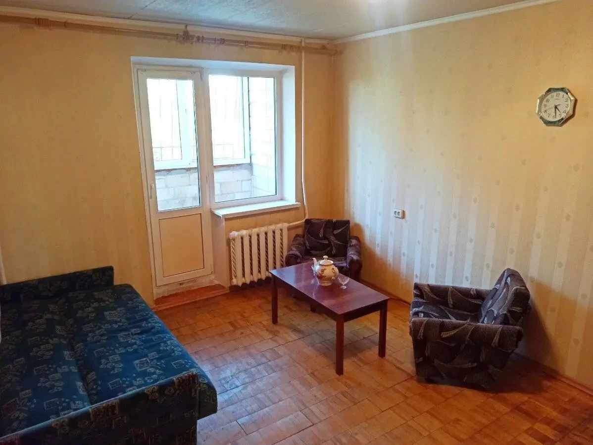 продаж 2 кімнатна лівий берег пр миру 7