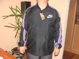 Куртка мужская. ветровка. Nike. оригинал.