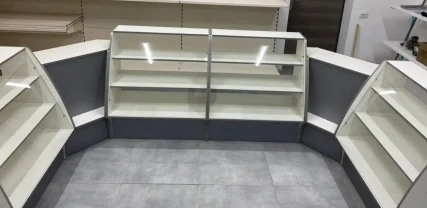 Стеллажи,витрины,прилавки,горки,торговое оборудование,вітрини,стелажі