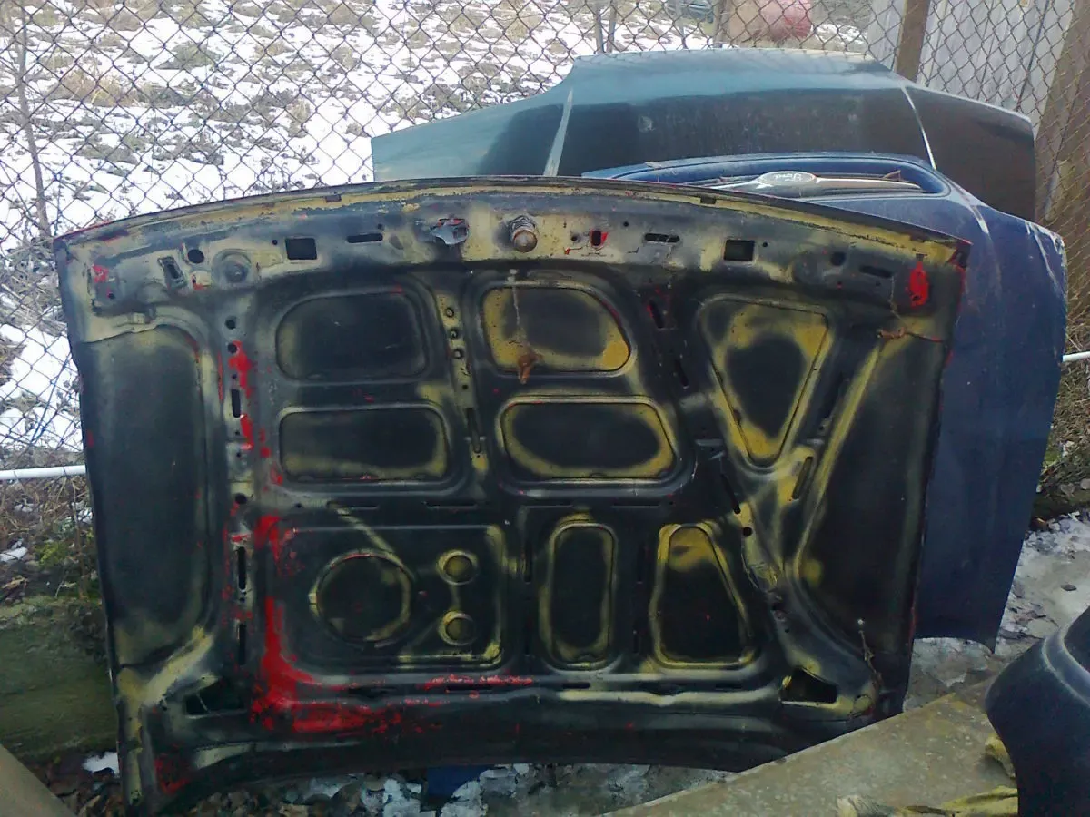 Капот 90227865 опель вектра а 2