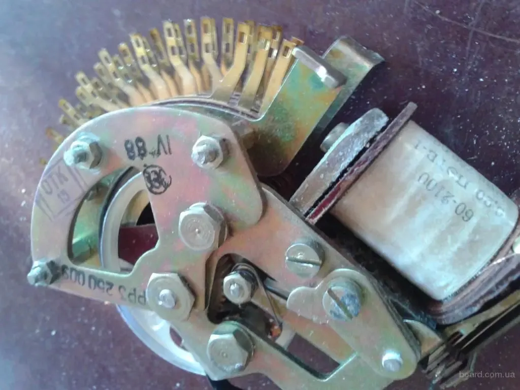 Шаговые искатели