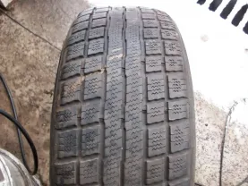 шина зима бу R16 215/55 93H Michelin X M+S 330