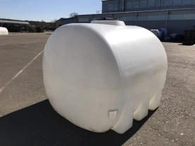 Емкости для транспортировки воды и удобрений