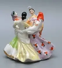 Куплю фарфоровую статуэтку , скульптуру . Продать фарфор .