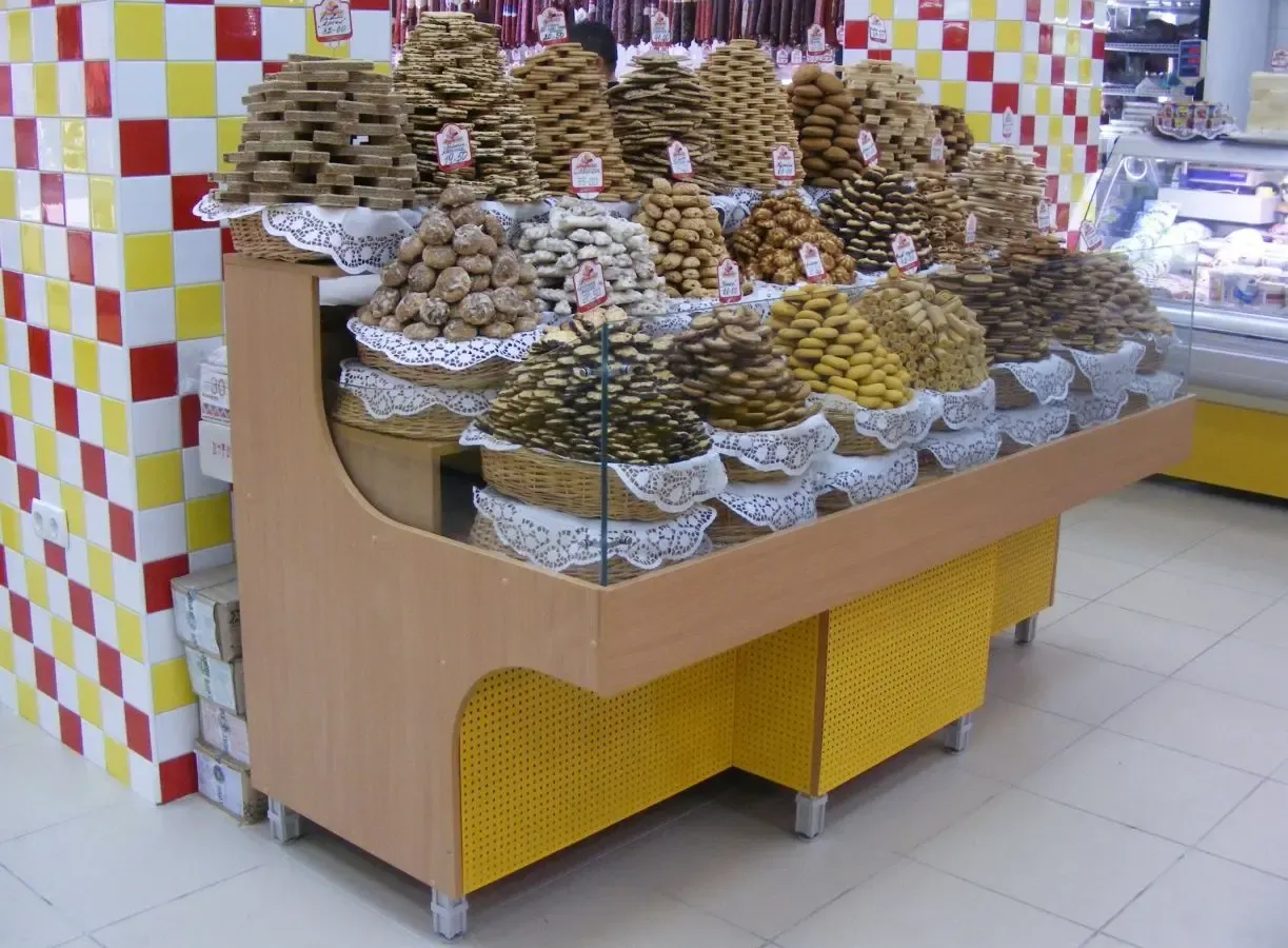 Кондитерские горки и стеллажи. 5