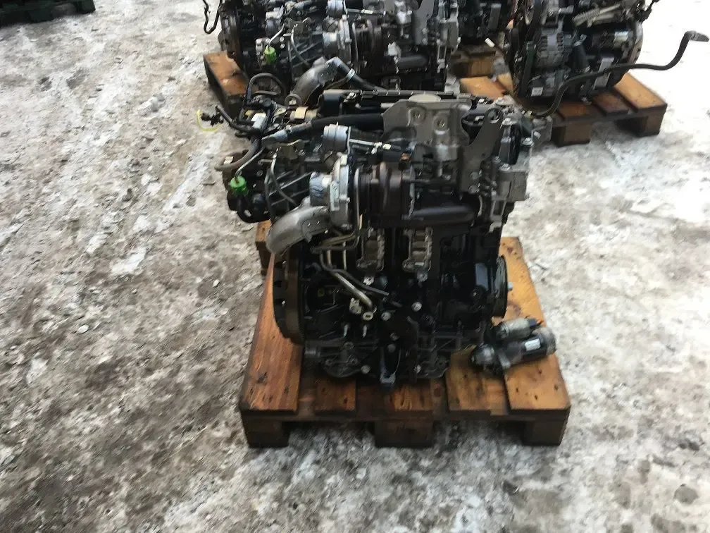 Двигатель на Nissan Primastar Двигун Нисан Примастар Мотор 1.9 2.0 2.5 2
