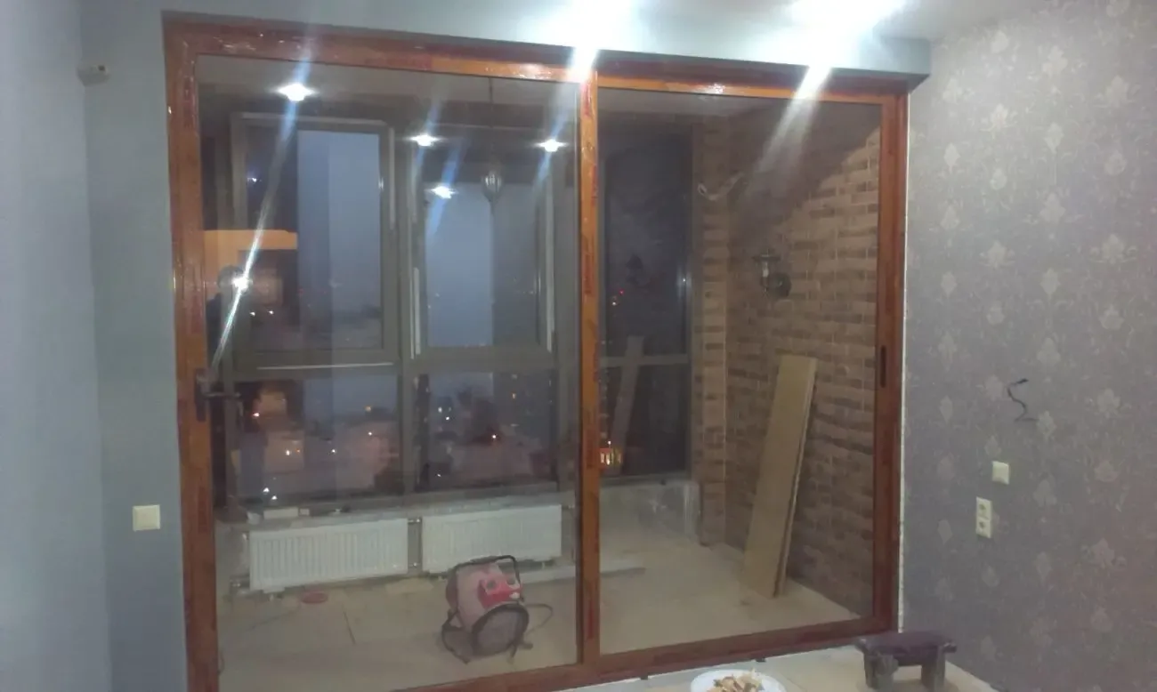 Окна и двери из алюминия. Раздвижные и поворотные. 5