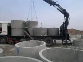 Глина Чорнозем Земля каналізаційні залізобетонні круги кільця септики