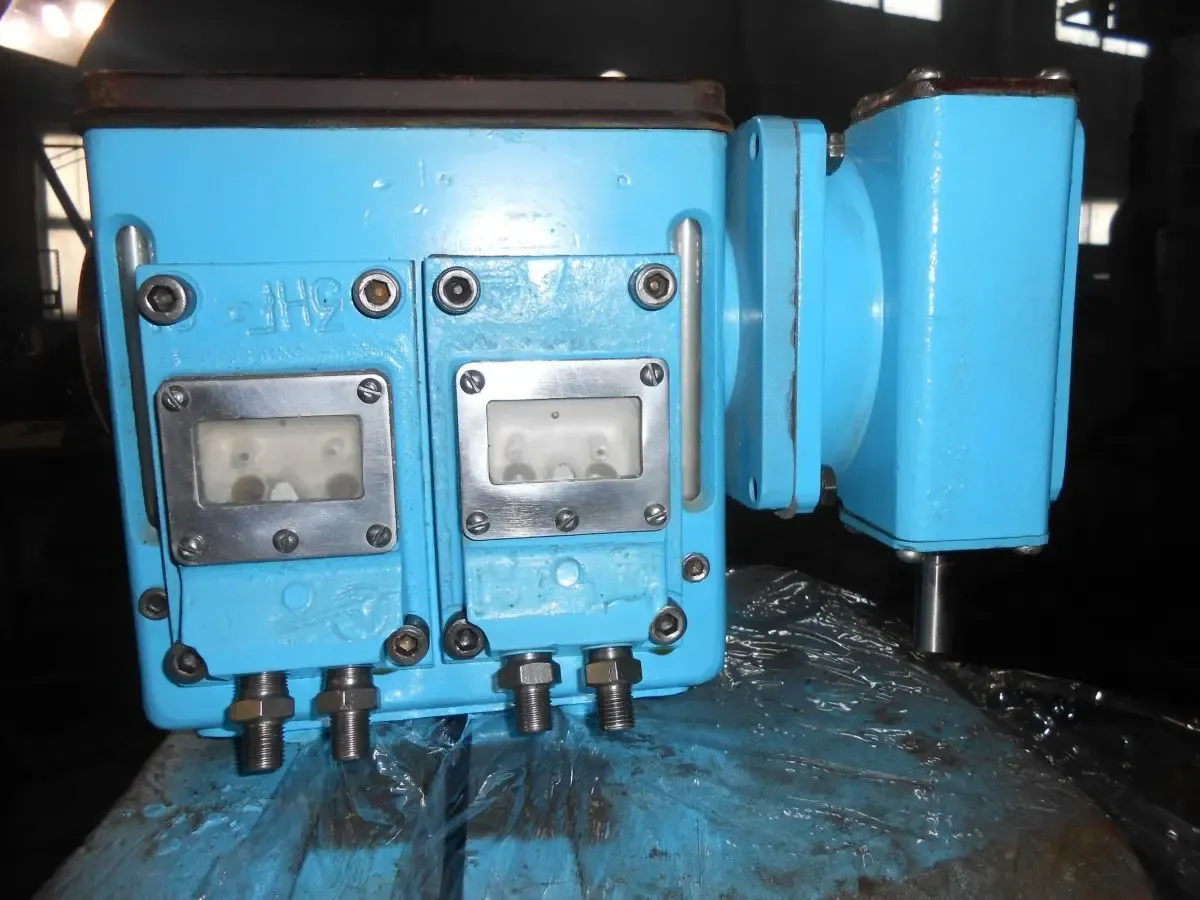 Куплю клапана и запчасти компрессорные