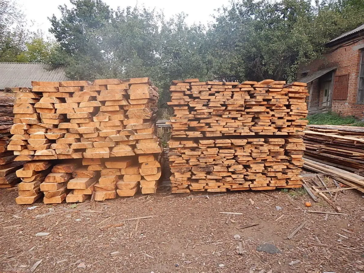 Продам доску ольхи . хорошего качества сорт А.В   н\о  т.32,52  дл 4м 5