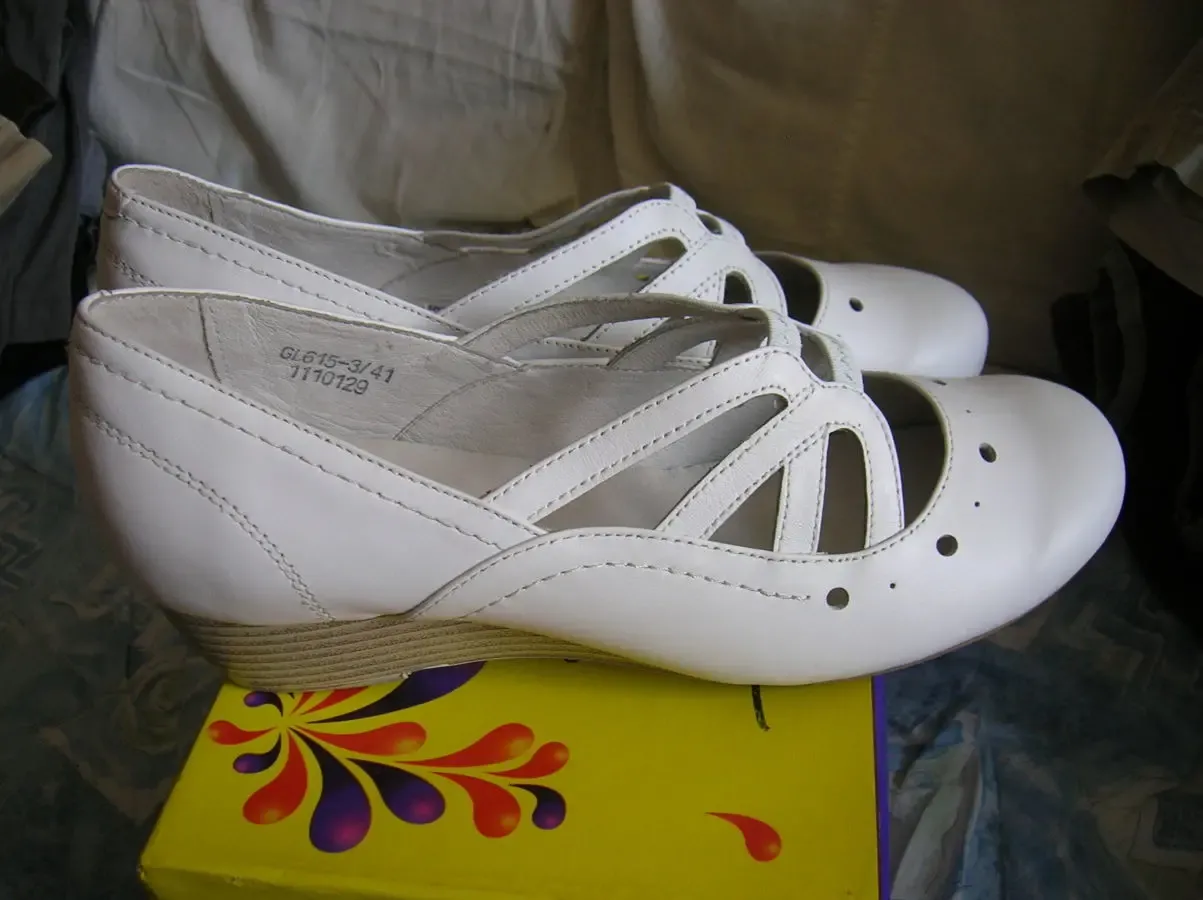 Туфли LITFOOT р.41 стелька 25,5 нат.кожа белые на танкетке 3см 4