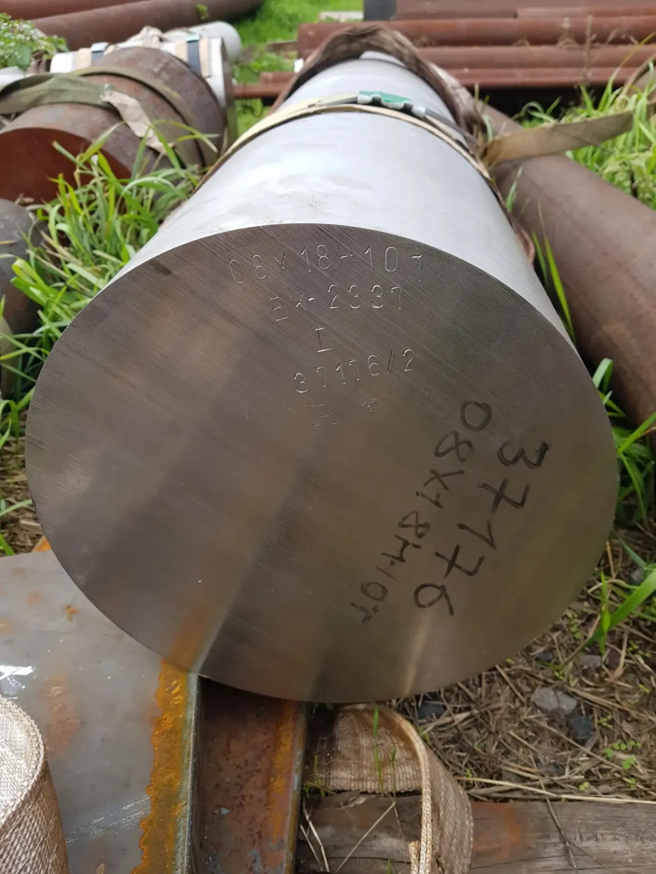 Круги 140 - 450мм 12Х18Н10Т