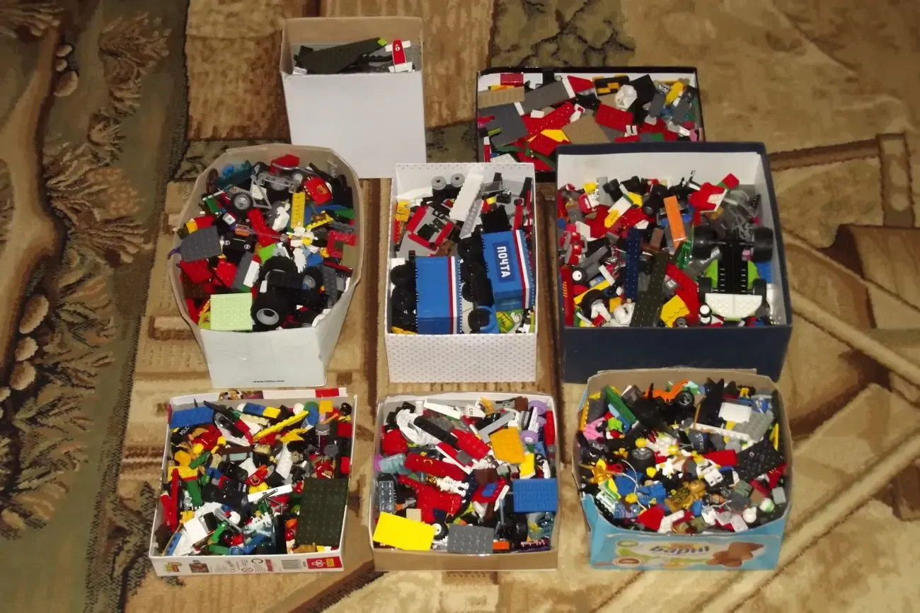Большая коллекция детских конструкторов Lego и конструкторов-аналогов 7