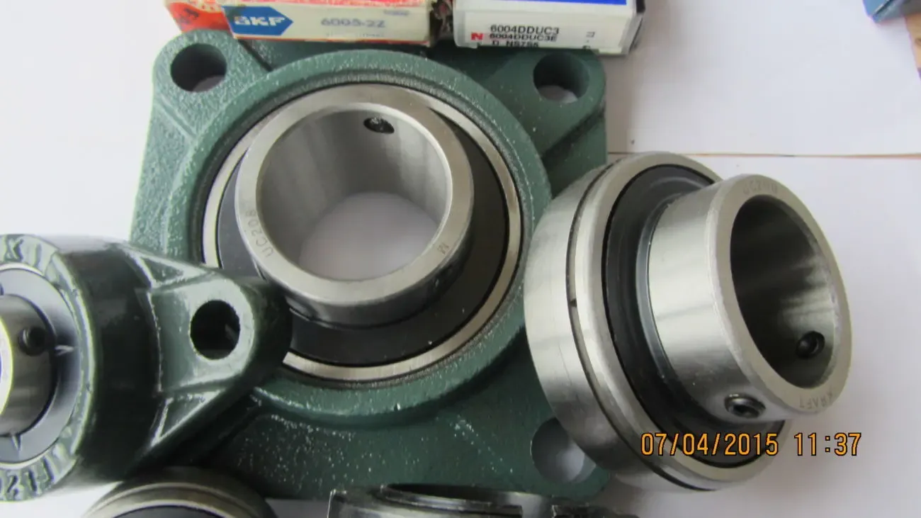 7205 - ( 30205 ) Подшипники роликовые  конические 5