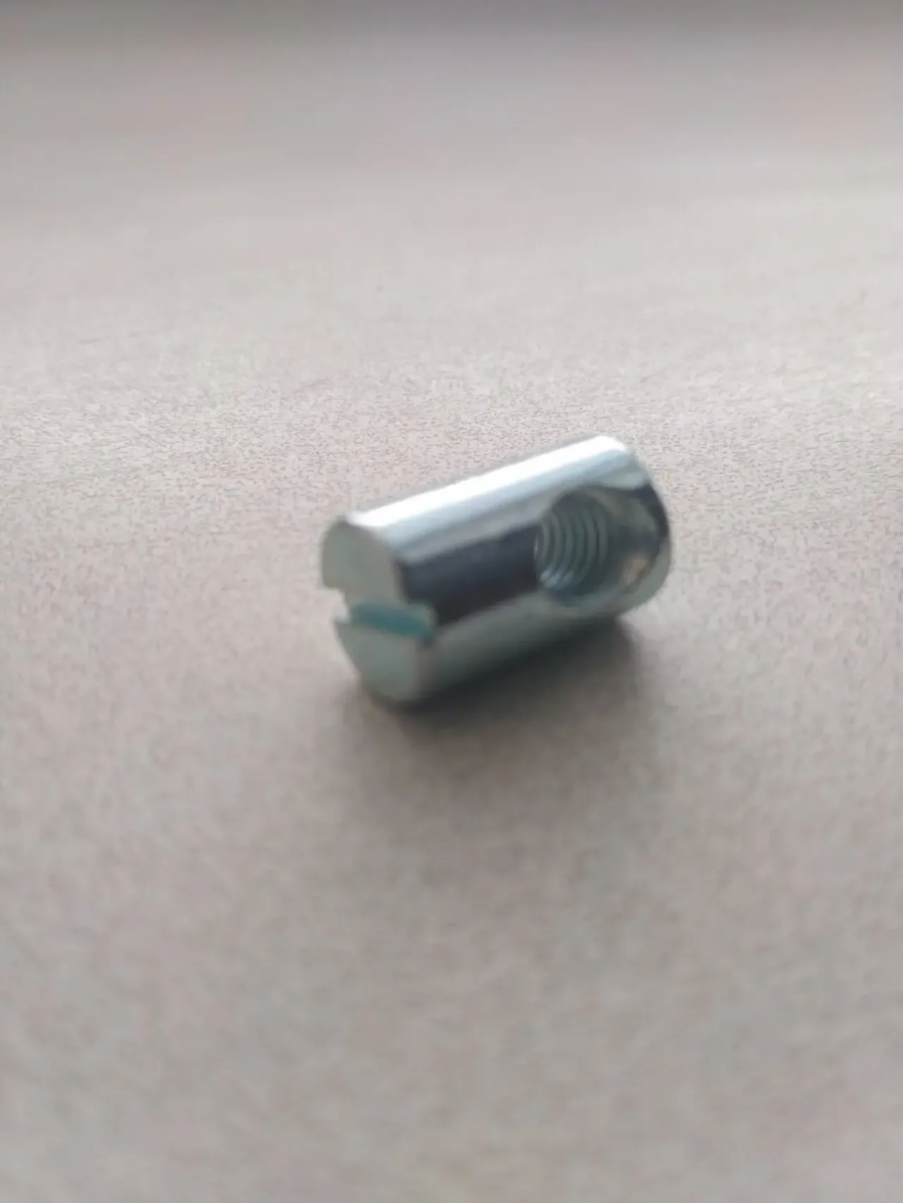 Гайка-бочка M6х10х13