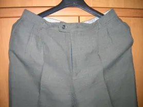 Брюки серые р.48 рост 3-4