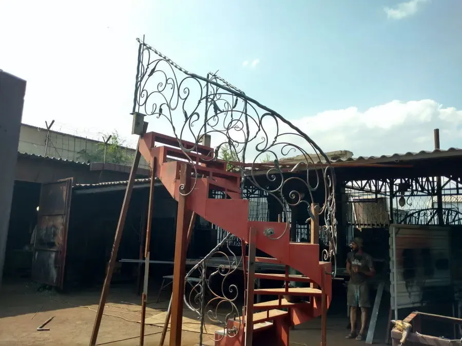 Радиусные лестницы.