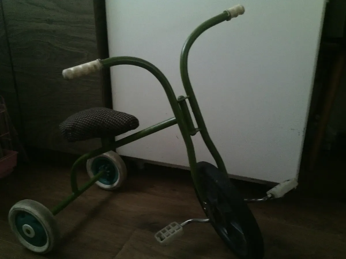 Продам трехколесный велосипед. 4