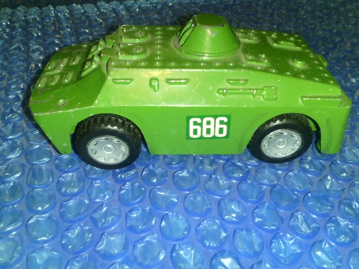 Продам машинку.