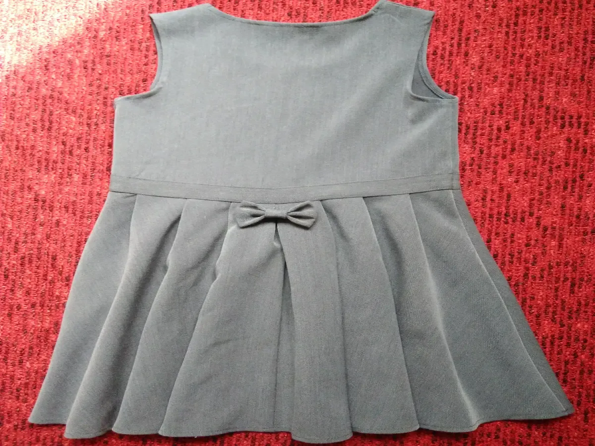 Сарафан школьный на 6-7 лет