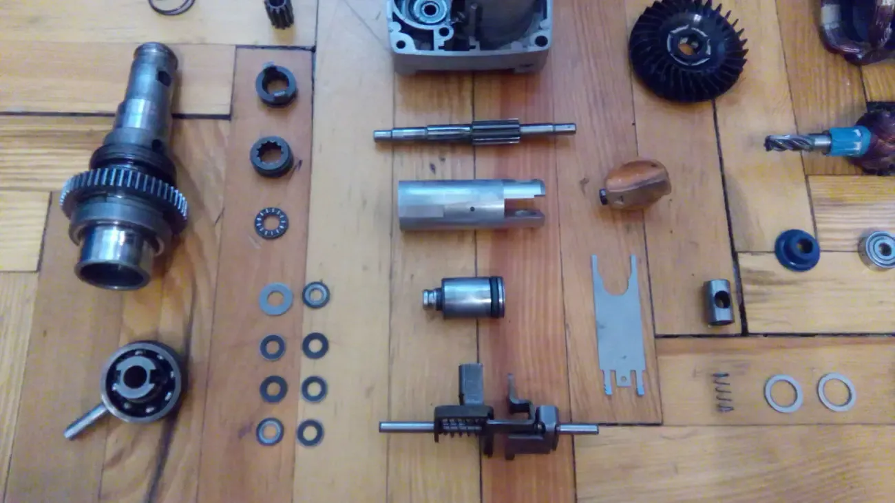 Запчасти на перфоратор Фиолент П1-750РЭ, П2-850РЭ 3