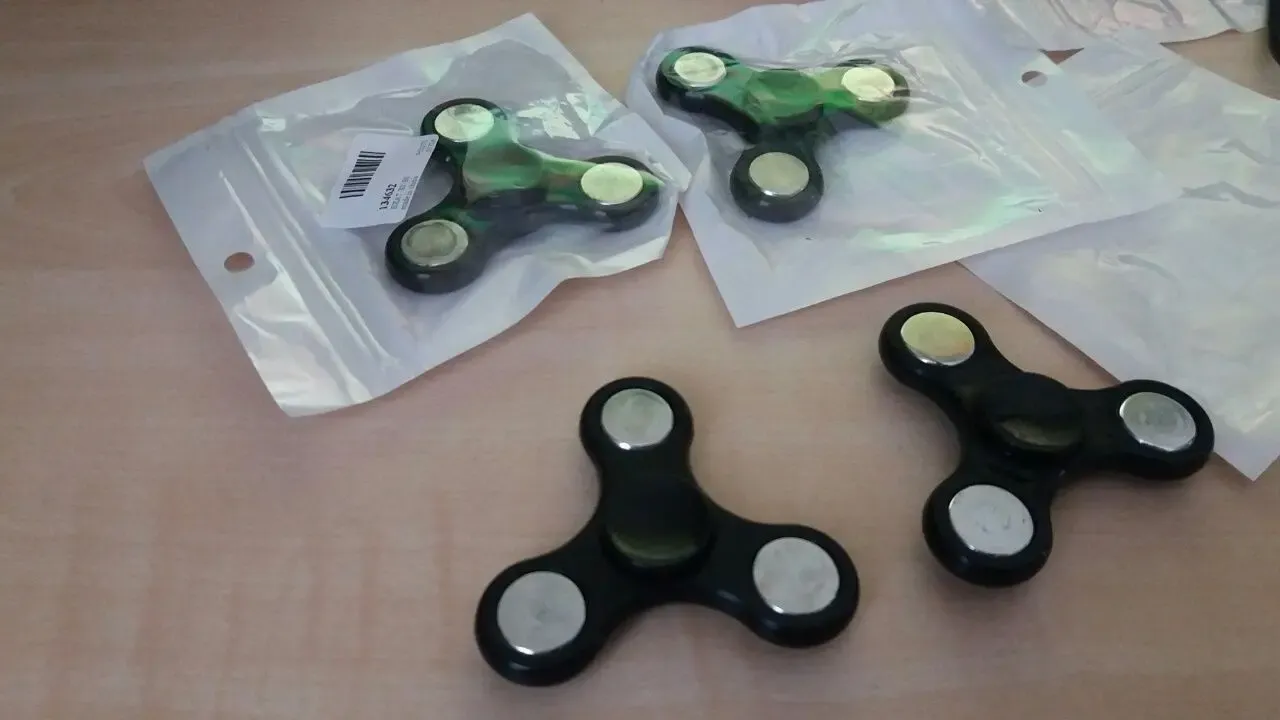 Спиннер, Fidget Spinner, для пальцев, вертушка, крутилка 2