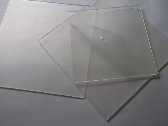 шторки из оргстекла или акрила для витрин и торговых холодильников 2