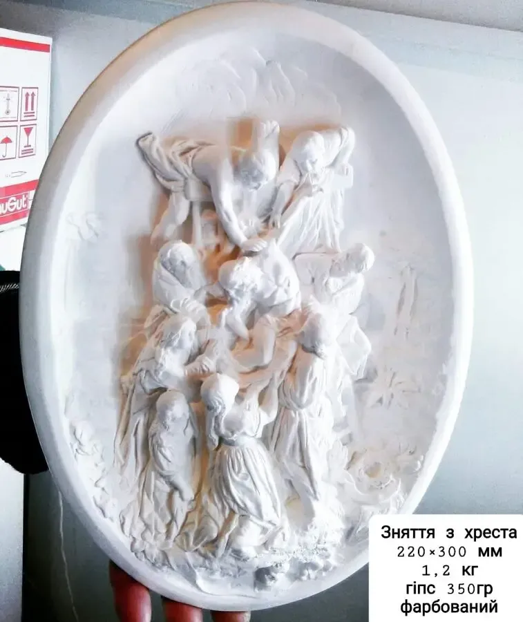 Барельеф Амур 7