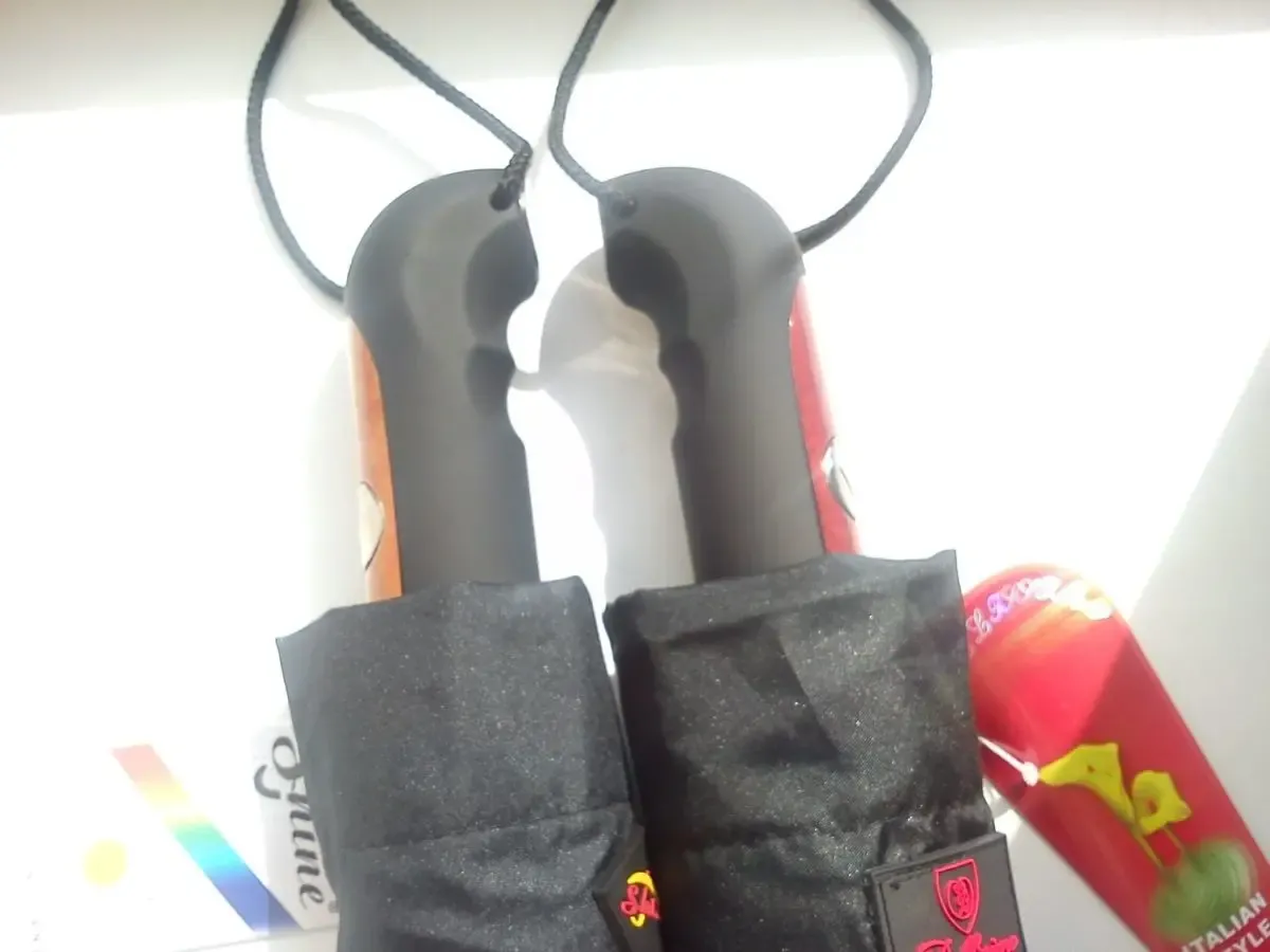 Зонт полуавтомат антиветер мужской на подарок-10 толстых мощных спиц.