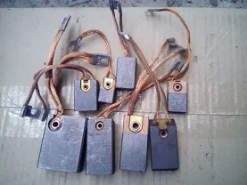 Графитовые щетки