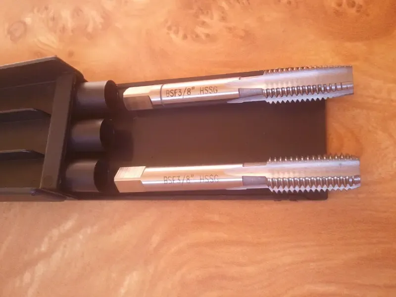 Мітчик для rod pod bsf 3/8 дюйма * 20 виткив на дюйм - Німеччина 3