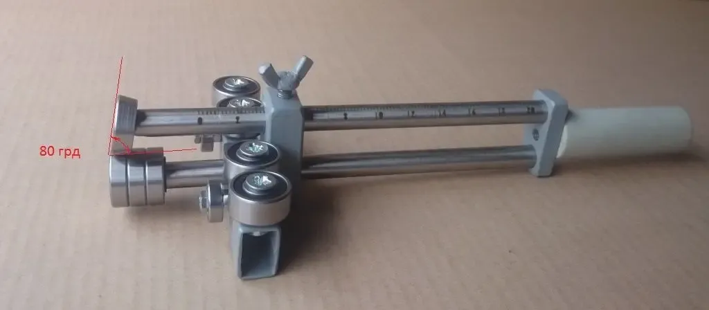 Листогиб  роликовый 200 мм. гнет 100 грд.