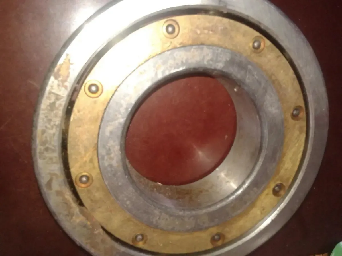 Подшипник 321 л  (6321) размер 105x225x49