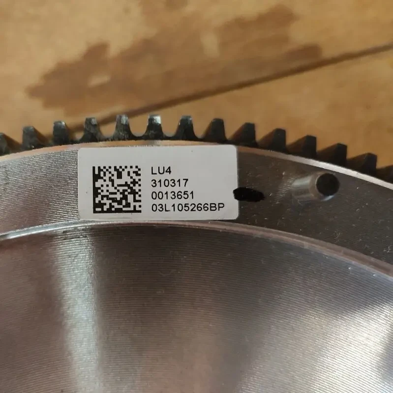 Маховик двигателя 03L105266BP VAG 10