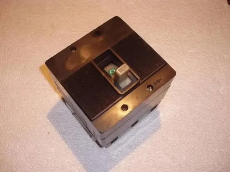 Переднее крепление-ЗИП для автоматического выключателя А-1 (Болгария) 2