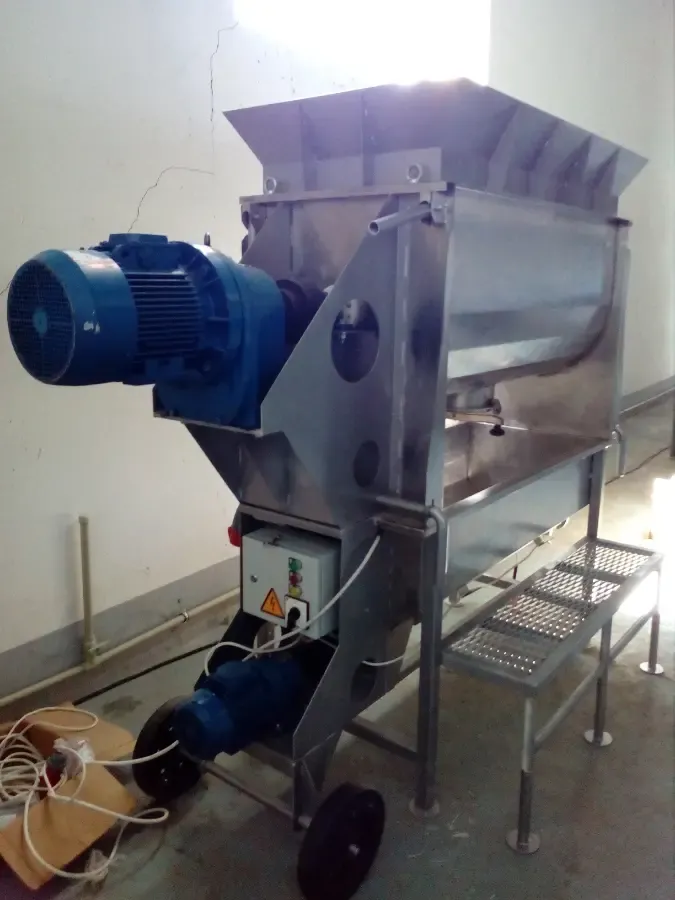 Смеситель одновальный с дозатором 7