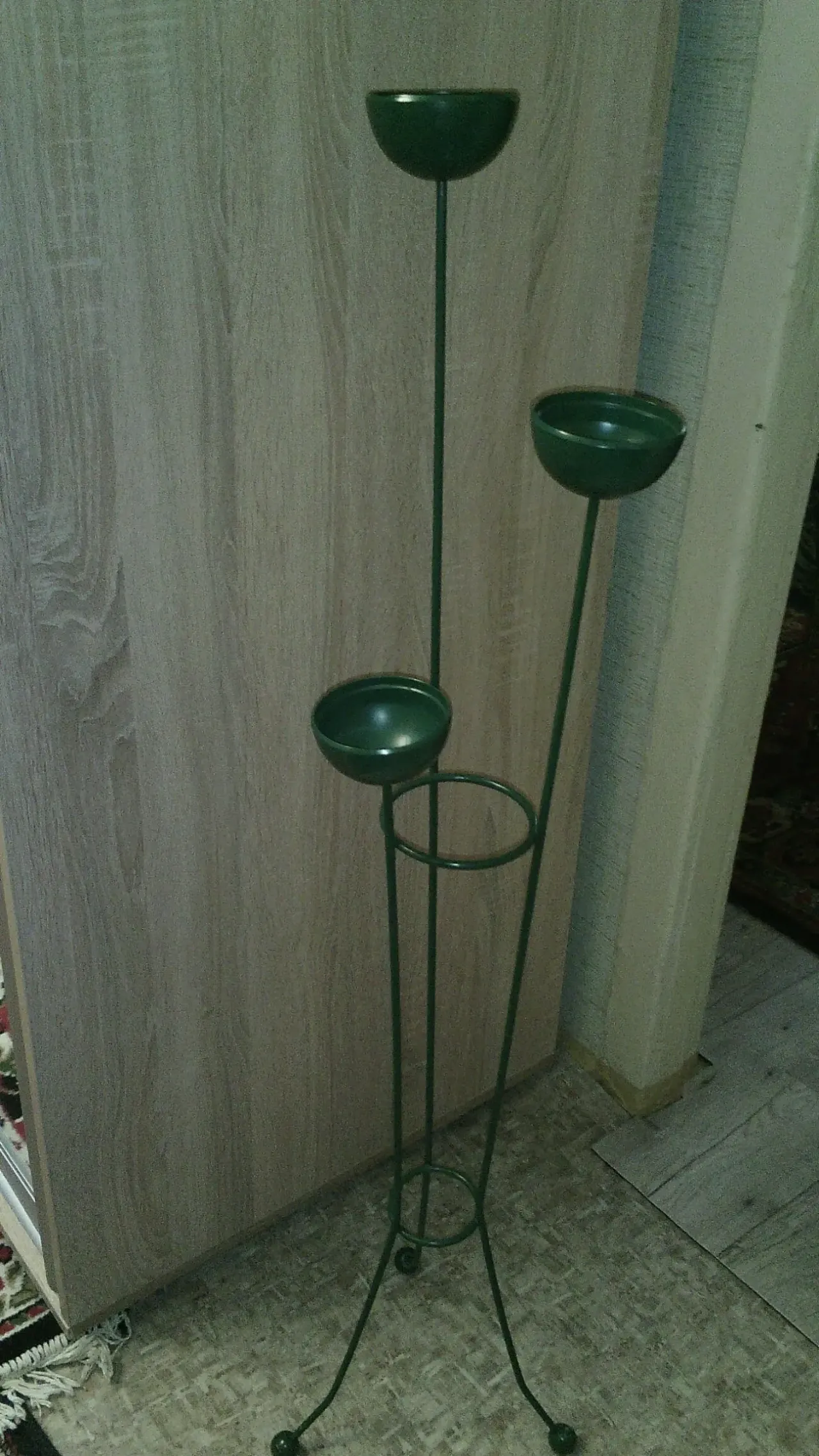 Подставка под цветы.