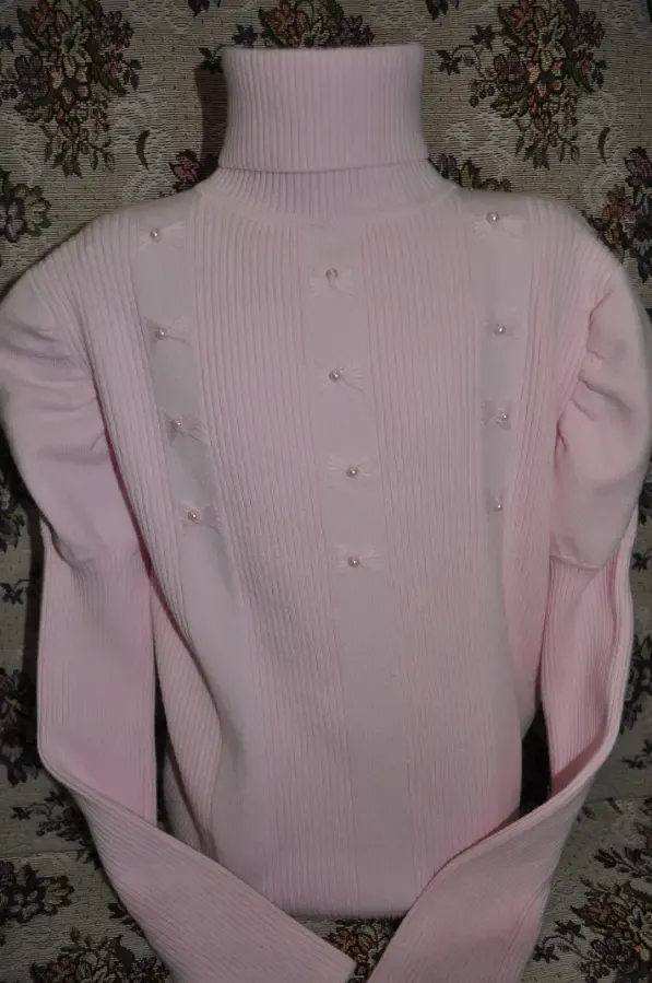 Продам свитер гольф фирмы Many&Many(many&many). 5